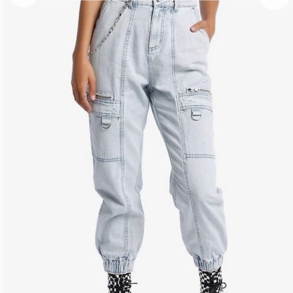 Hot Topic Pants - Hot topic Indigo Denim Chain Girls Jogger Pants size L